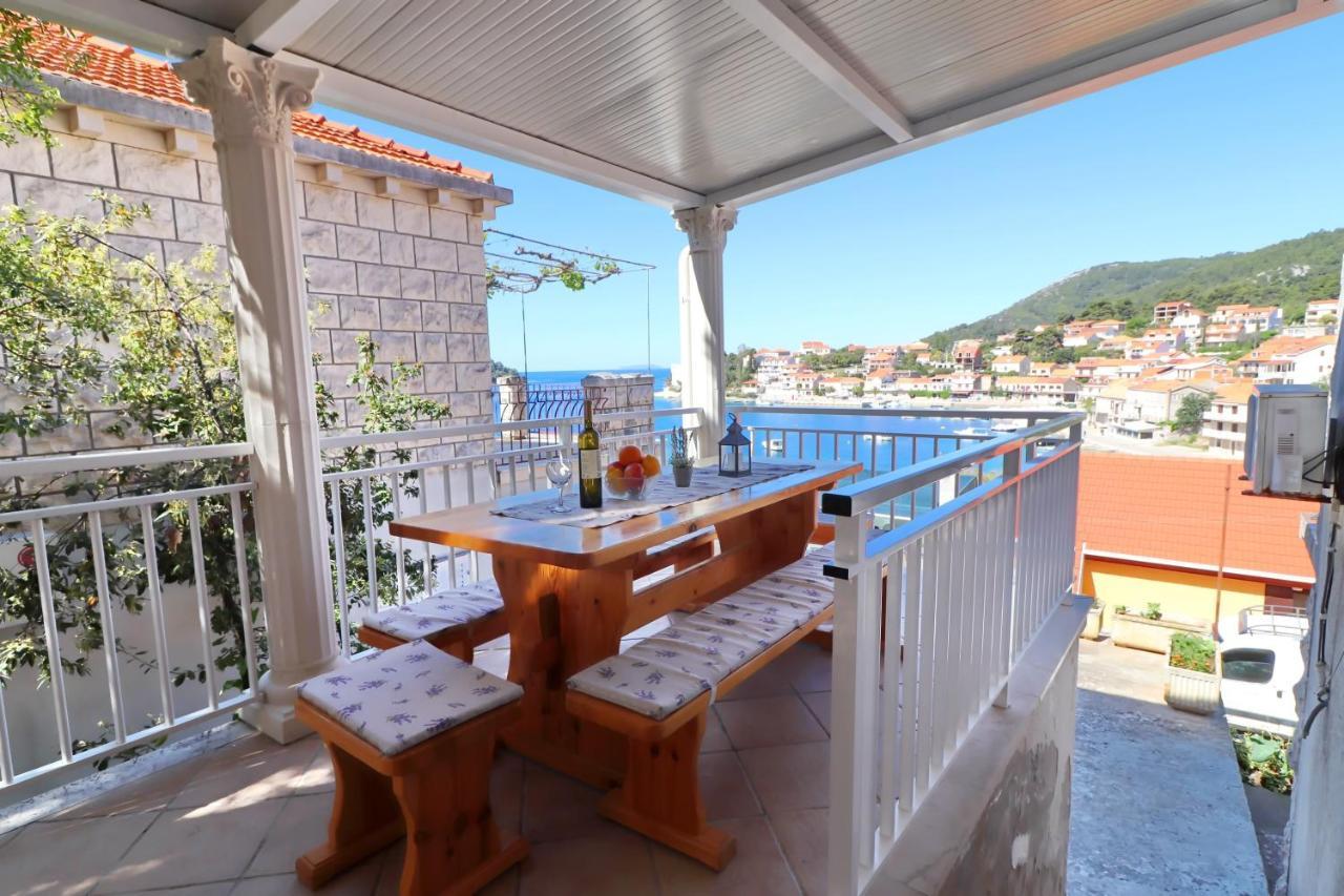 Apartments Peselj Smokvica  المظهر الخارجي الصورة