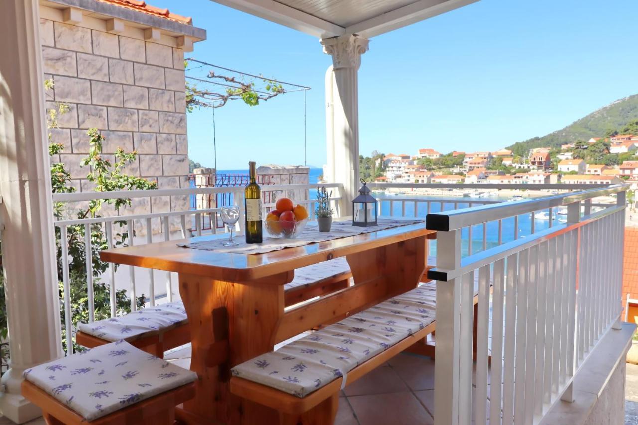 Apartments Peselj Smokvica  المظهر الخارجي الصورة